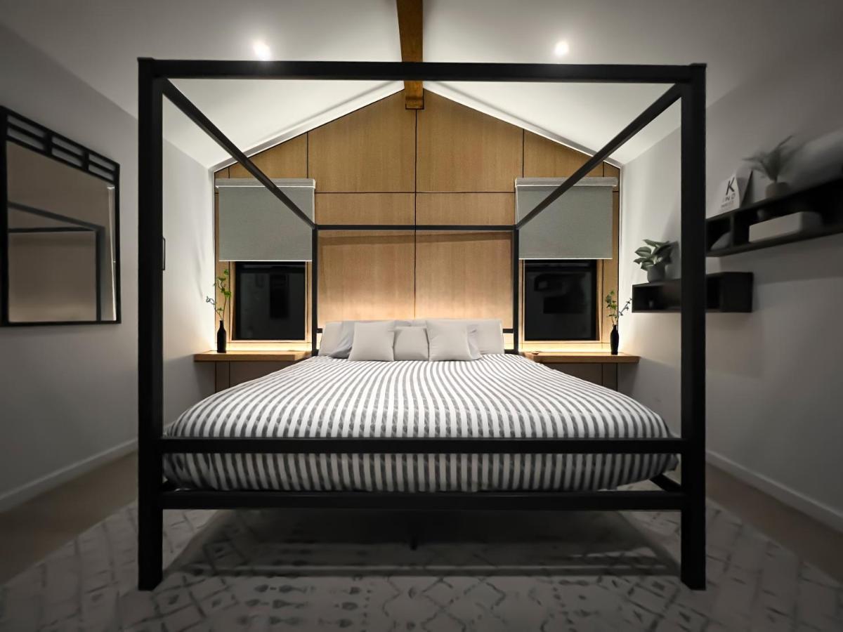 Open Airy Custom Designed Home - 2Kings - Sleeps 14 Houston Bagian luar foto
